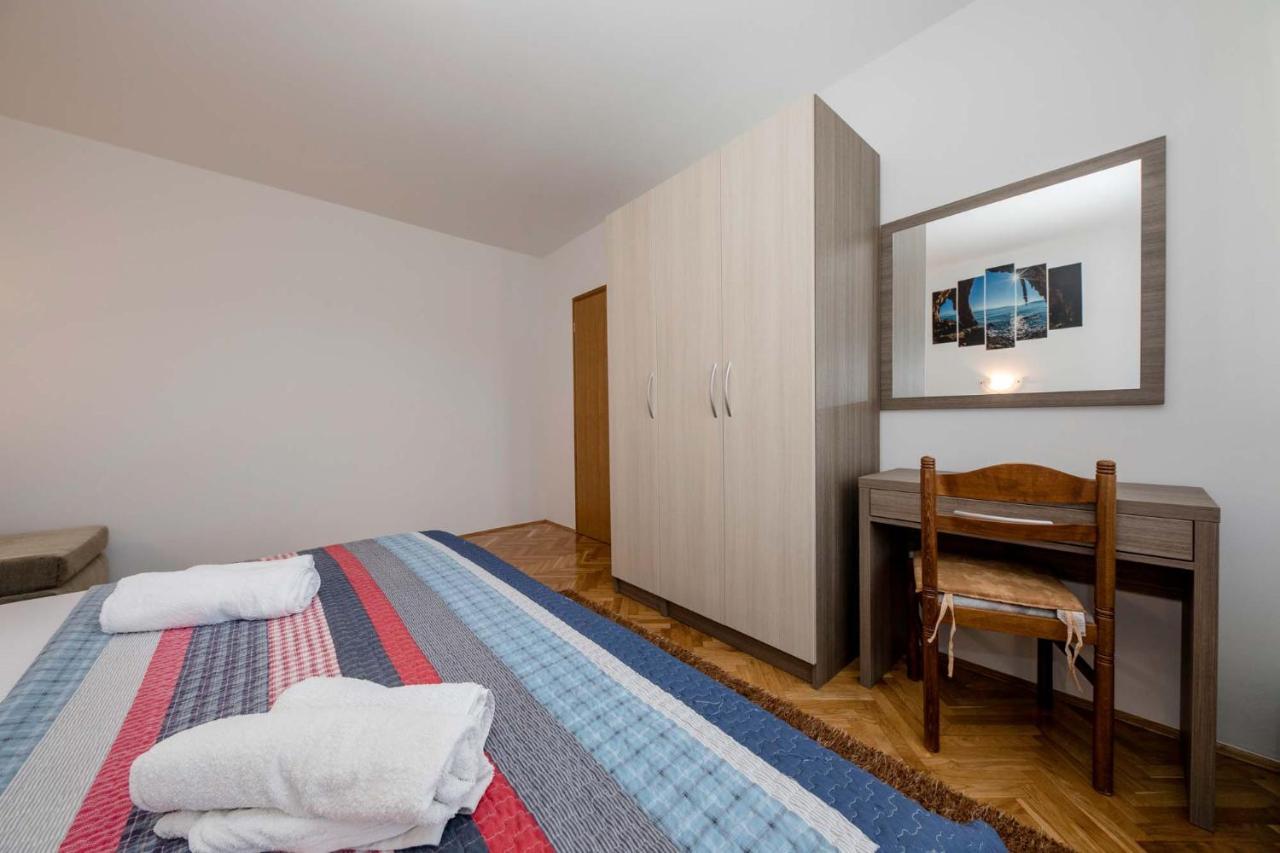 Paradise Apartments Лопар Екстериор снимка